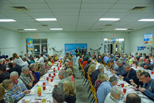 090307 Wide shot of banquet, 300 pixels